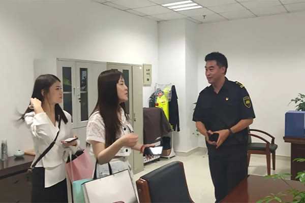 拾金不昧，秀出星辉好“家风”！